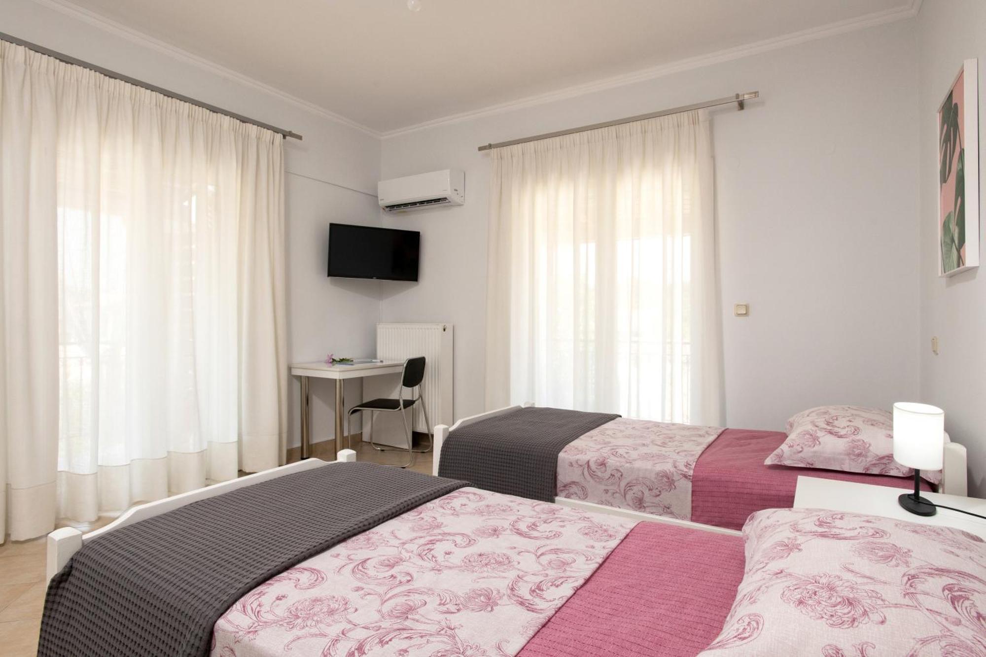 Xenia'S Apartments In Alepou Corfu  外观 照片